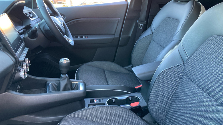 Renault Captur 1.0 TCE 90 Techno 5dr Petrol Hatchback